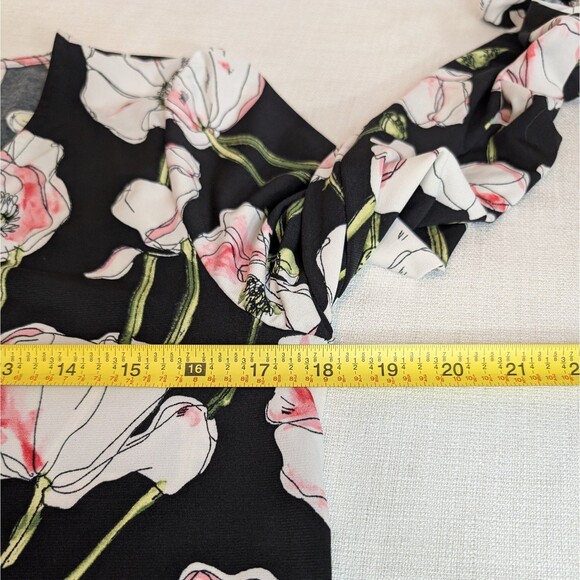 Ellen Tracy Women's Size SMALL Floral Blouse Ruffled Long Sleeve Elegant Top NEW - Picture 7 of 15